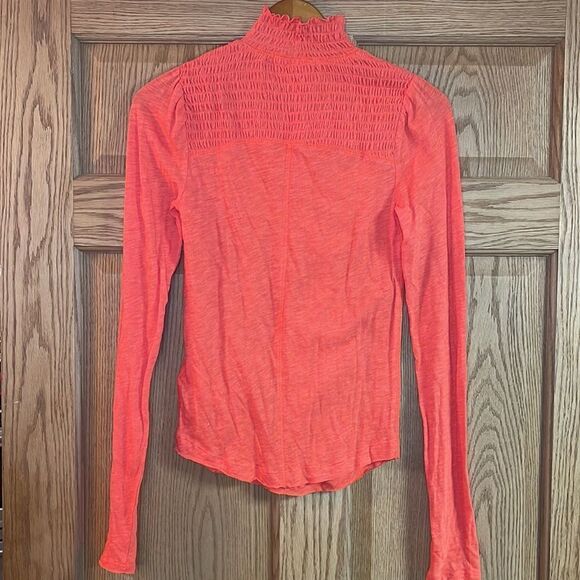 WE THE FREE I FREE PEOPLE  Smocked Turtleneck *NWT* - Picture 8 of 13